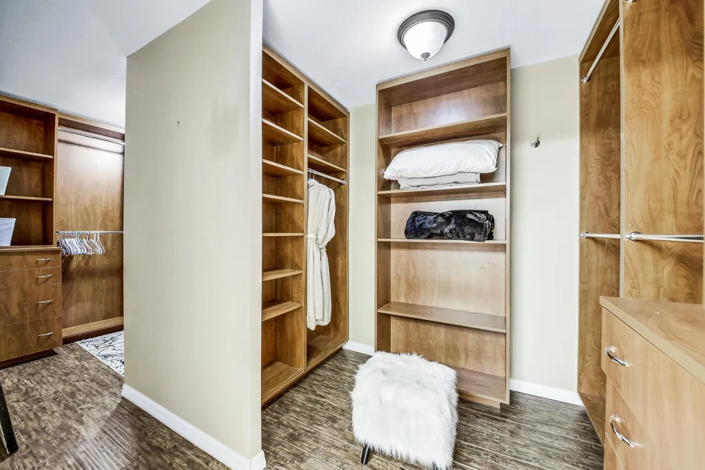 75114 Concho Drive, Indian Wells, California 92210 home-pic-22